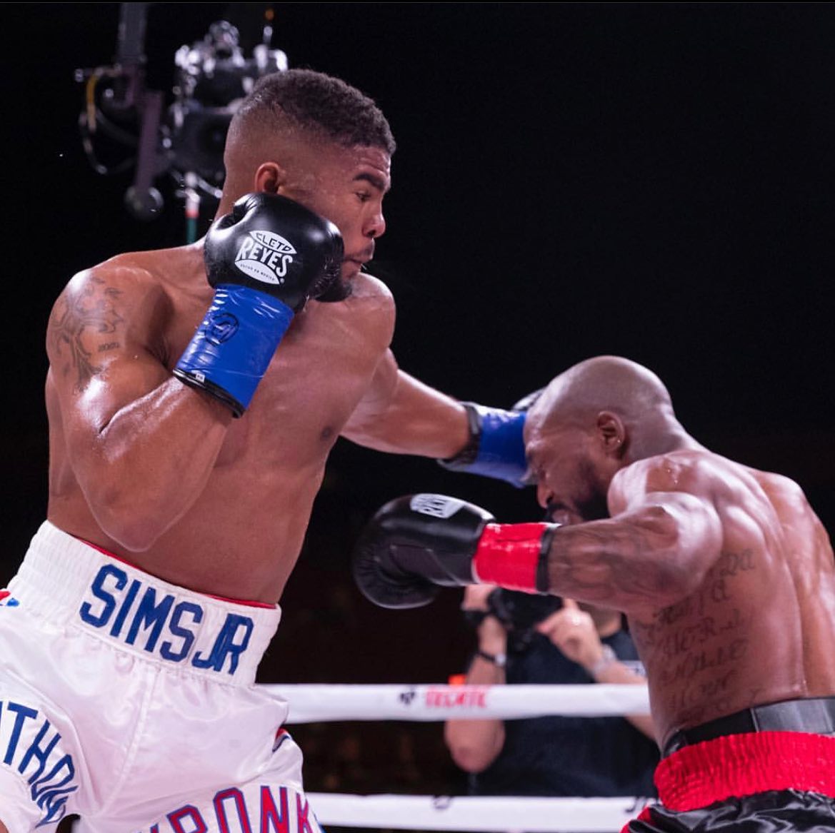 Anthony ‘The Magician’ Sims Jr. promoting local boxers