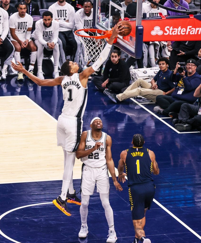 San Antonio Spurs vs Indiana Pacers on Nov. 6