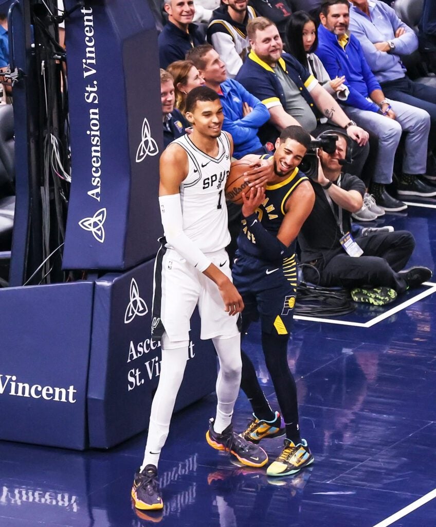 San Antonio Spurs vs Indiana Pacers on Nov. 6