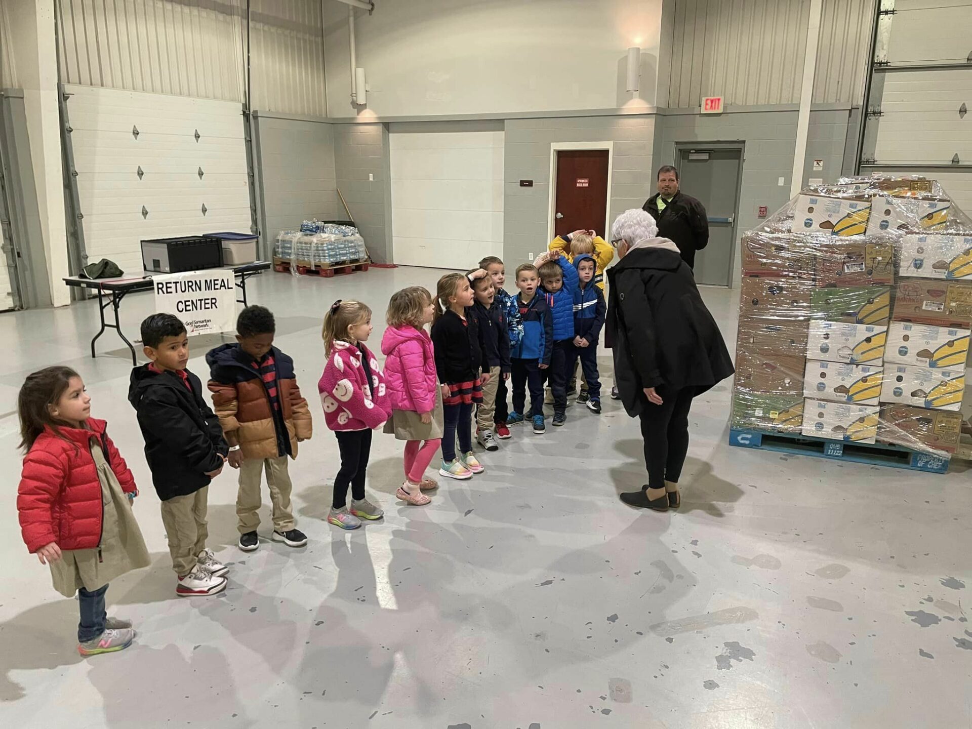 Preschool donates canned goods to local organizations 