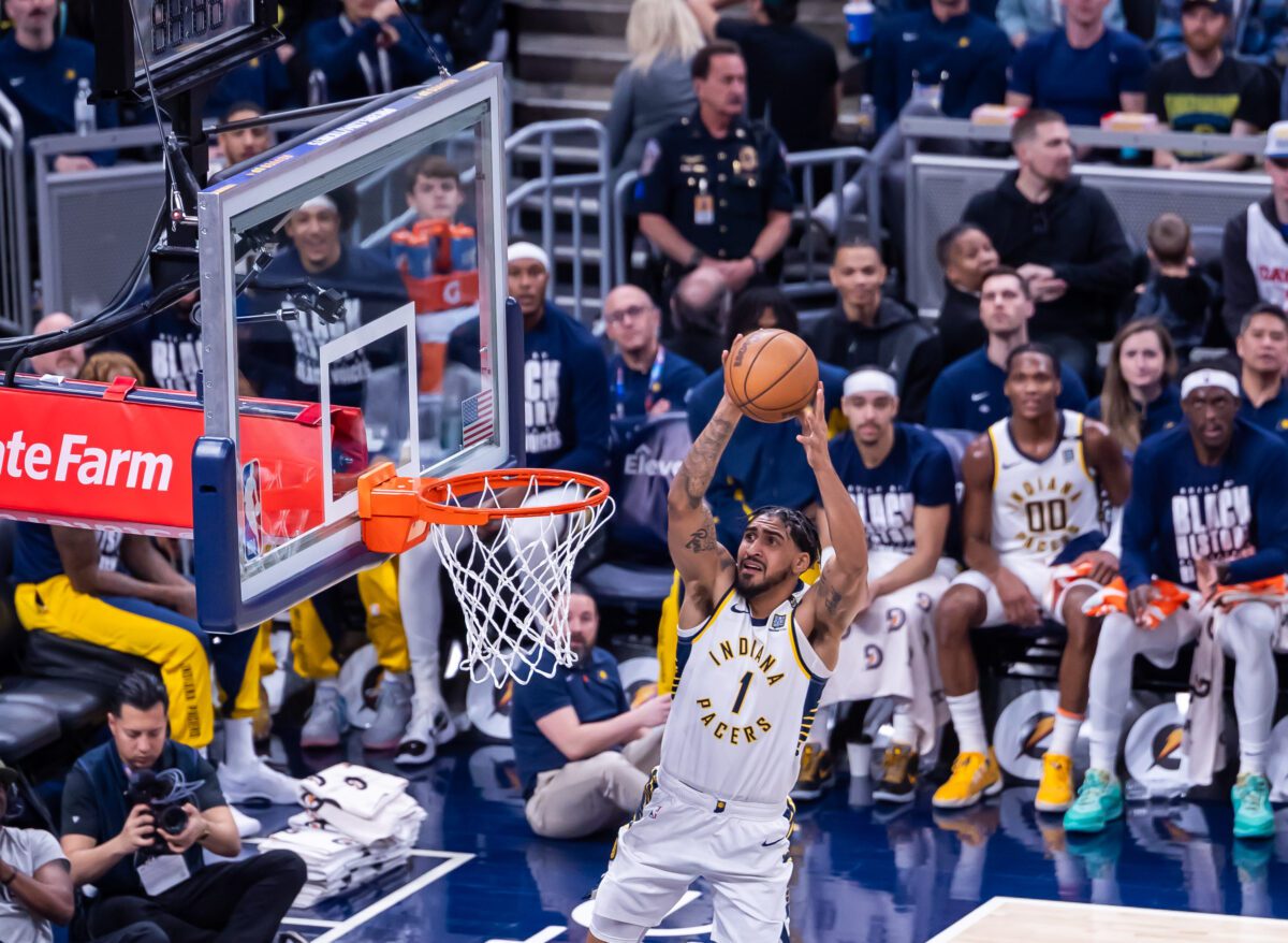 Indiana Pacers forward Obi Toppin (1) shoots a fadeaway jumper  during their matchup at Gainbridge Fieldhouse, located in Downtown Indianapolis, IN., on February 25, 2024. (Photo/Walt Thomas)