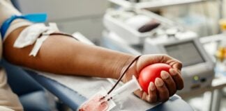 Blood donor (Adobe Stock)