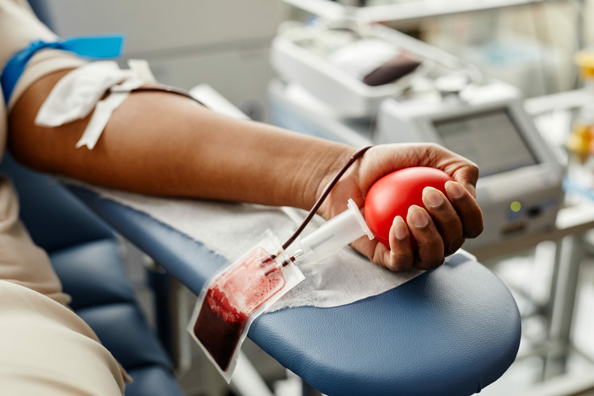 Young Woman Giving Blood Closeup Blood donor (Adobe Stock)