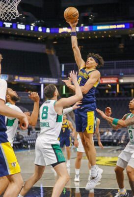 Indiana Mad Ants forward Enrique Freeman during an NBA G League basketball game.