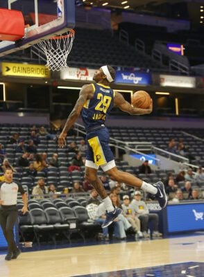 Indiana Mad Ants' Quenton Jackson elevates during the NBA G League game against the Toronto 905 on March 3, 2025 at Gainbridge Fieldhouse in downtown Indianapolis, Indiana. (Photo/David Dixon)