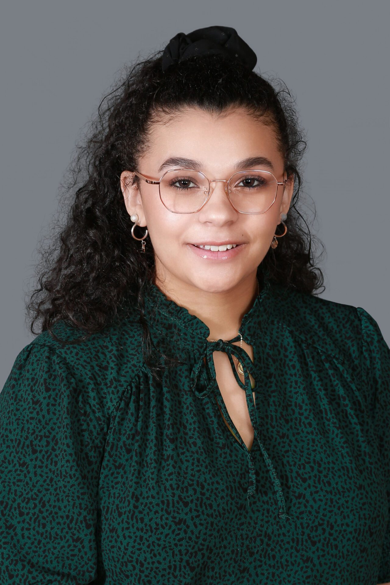 CHLOE McGOWAN